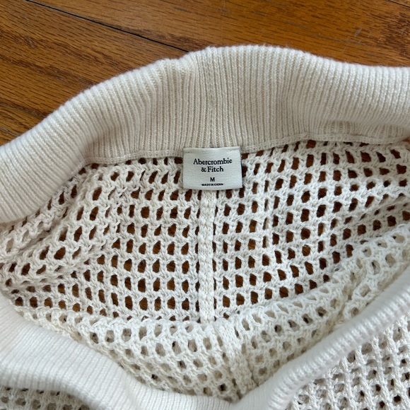Abercrombie and fitch crochet pants - Picture 2 of 2